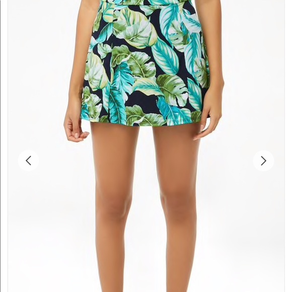 NWOT tropical mini skirt - Picture 2 of 4